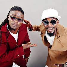 Radio And Weasel